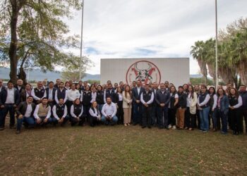 Sumaremos esfuerzos para que la UAT sea referente en la educación superior: Rector