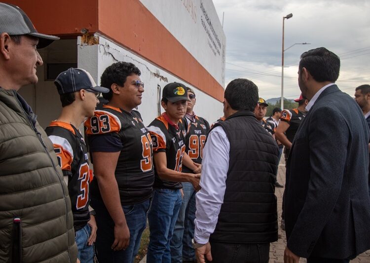 Ofrece Dámaso Anaya total apoyo al deporte universitario