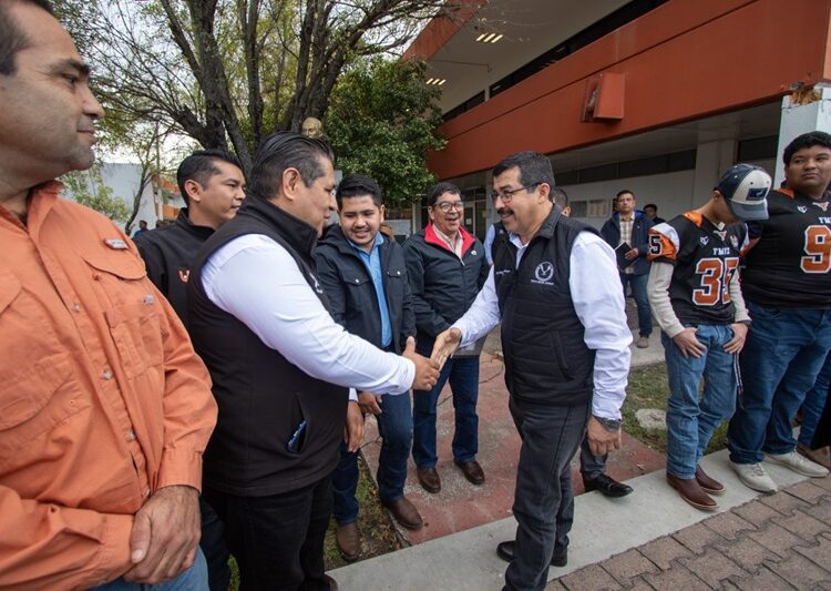 Sumaremos esfuerzos para que la UAT sea referente en la educación superior: Rector