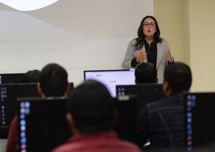 Facilitan la UAT, ITABEC y el ITJUVE a estudiantes el acceso a Becas Futuro Tamaulipas