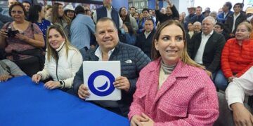 Se registra Óscar Almaraz como candidato por Victoria