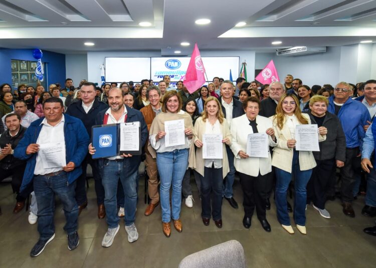 Impresionante Registro de Rosa González y Aída Féres de Nader