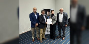 Acuerdan SE, SOP y transportistas impulsar desarrollo económico de Nuevo Laredo