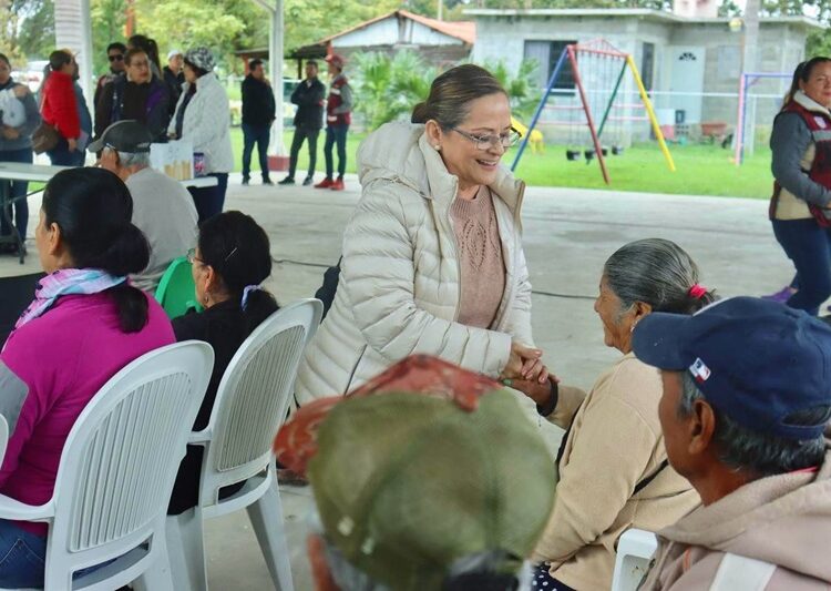 Arranca presidenta del DIF Altamira gira de trabajo en zona rural