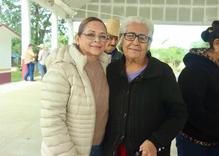 Arranca presidenta del DIF Altamira gira de trabajo en zona rural