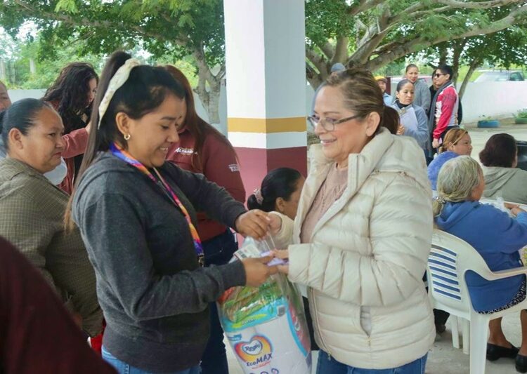 Arranca presidenta del DIF Altamira gira de trabajo en zona rural