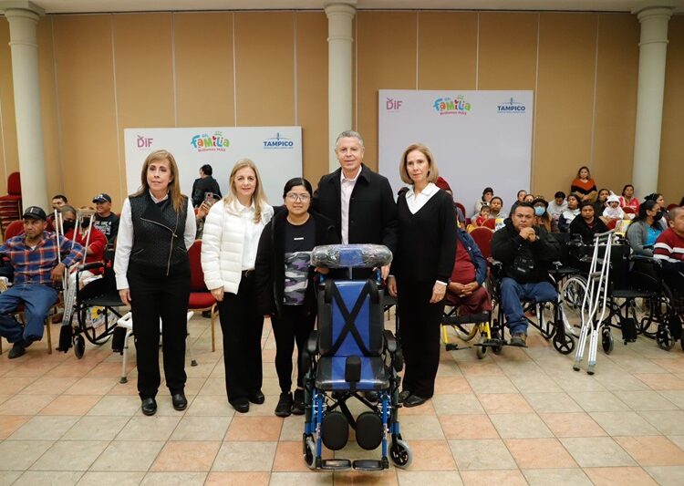 Brindan Chucho y Aída Féres apoyo total a las personas con discapacidad