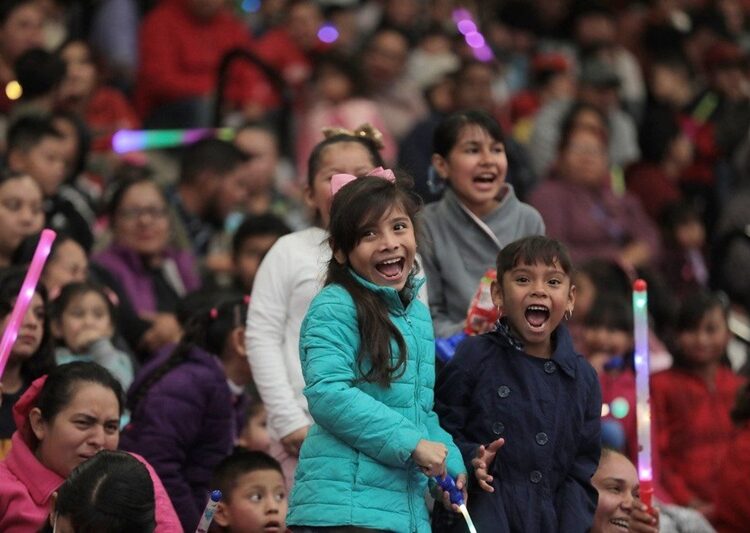 Celebran miles de familias Día de Reyes con Festival del Gobierno de NLD y Sistema DIF