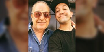 Murió padre de Chumel Torres y así se despidió el youtuber