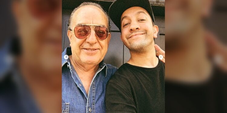 Murió padre de Chumel Torres y así se despidió el youtuber