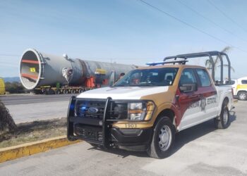 Cierran vialidades por movimiento de calderas