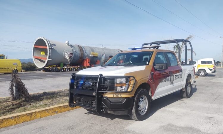 Cierran vialidades por movimiento de calderas