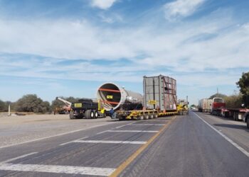 Circulación cerrada en ambos sentidos en Carretera Federal 83 por paso de calderas