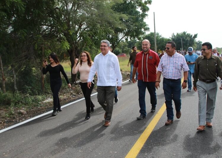 Con obra pública de calidad Gobierno de Armando Martínez la zona rural de Altamira