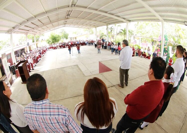 Con obra pública de calidad Gobierno de Armando Martínez la zona rural de Altamira