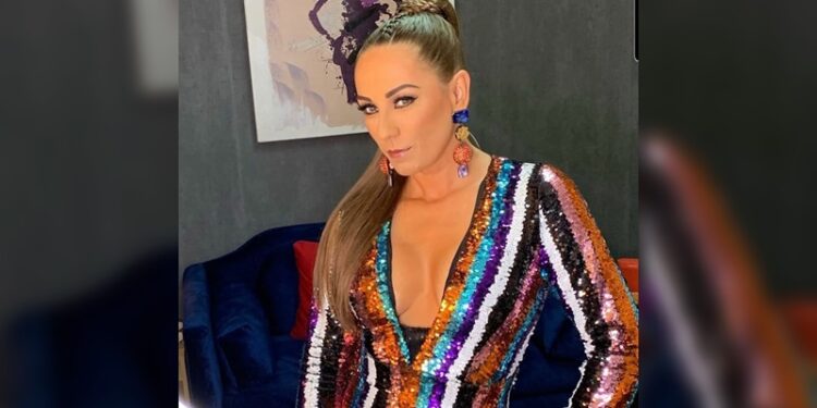 Consuelo Duval encontró cerillos dentro de su shampoo