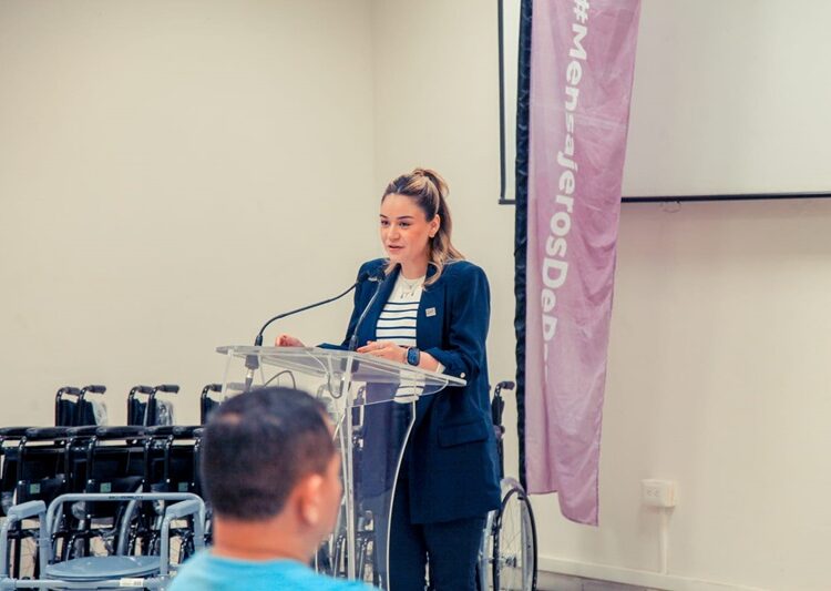 Contribuye DIF Victoria en mejorar movilidad de personas con discapacidad