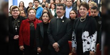 El rector Dámaso Anaya visita facultades de la UAT en el Campus Tampico