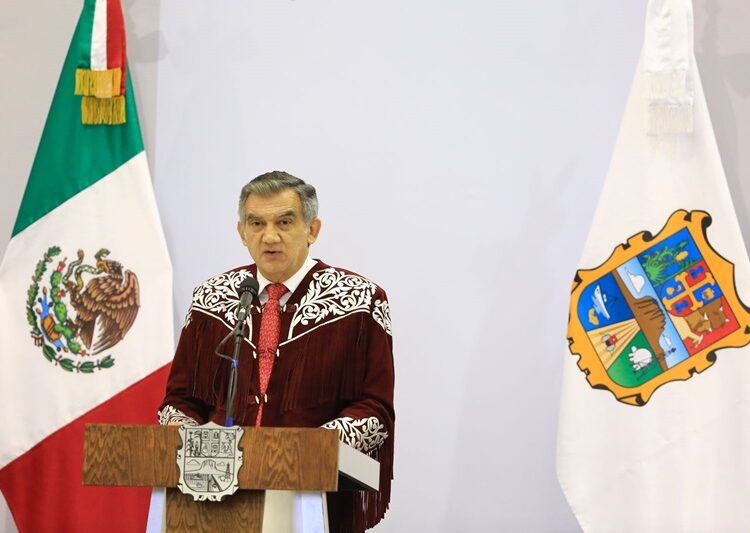 Encabeza Américo conmemoración del Bicentenario de Tamaulipas