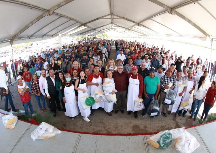 Entrega AMM más de 930 kits de implementos a pescadores