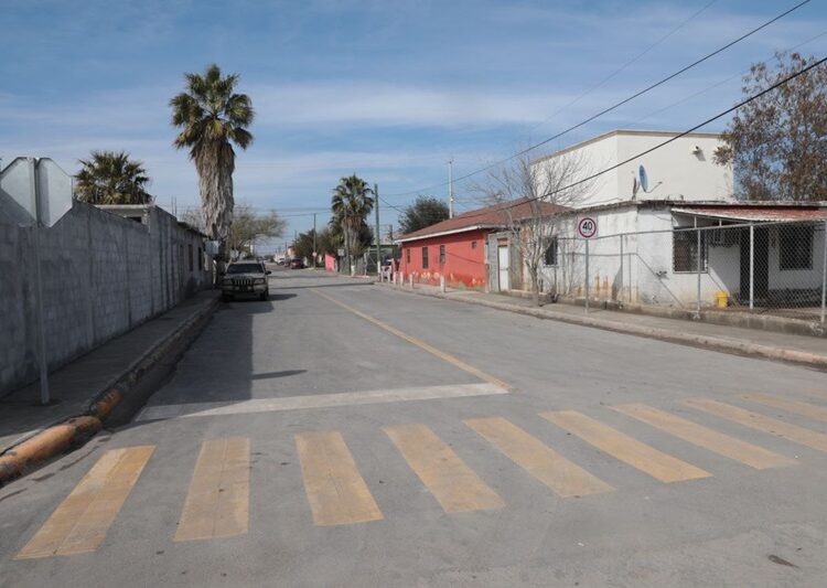 Entrega Carmen Lilia obras de infraestructura vial
