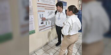 Estudiante de la UAT destaca en encuentro sobre optoelectrónica
