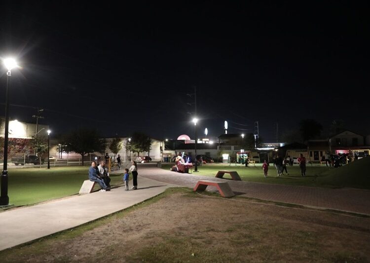 Gobierno de NLD mejorará iluminación de plazas de la ciudad