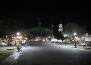 Gobierno de NLD mejorará iluminación de plazas de la ciudad
