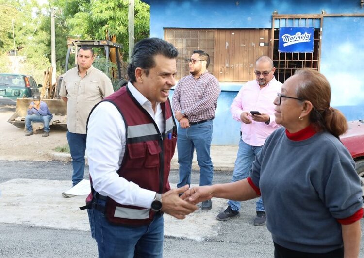 Inicia Municipio pavimentación de calles en colonias de Victoria