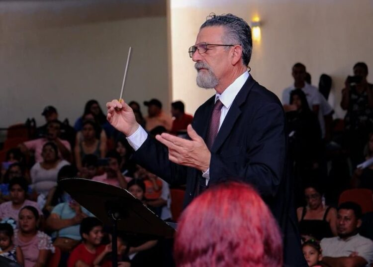 Inicia escuela de música del DIF NLD