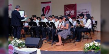 Inicia escuela de música del DIF NLD