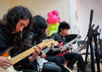 Mantiene escuela de música del Sistema DIF NLD