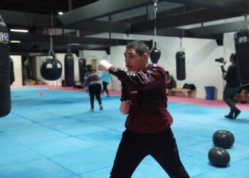 Ofrece Gobierno de NLD clases gratuitas de box