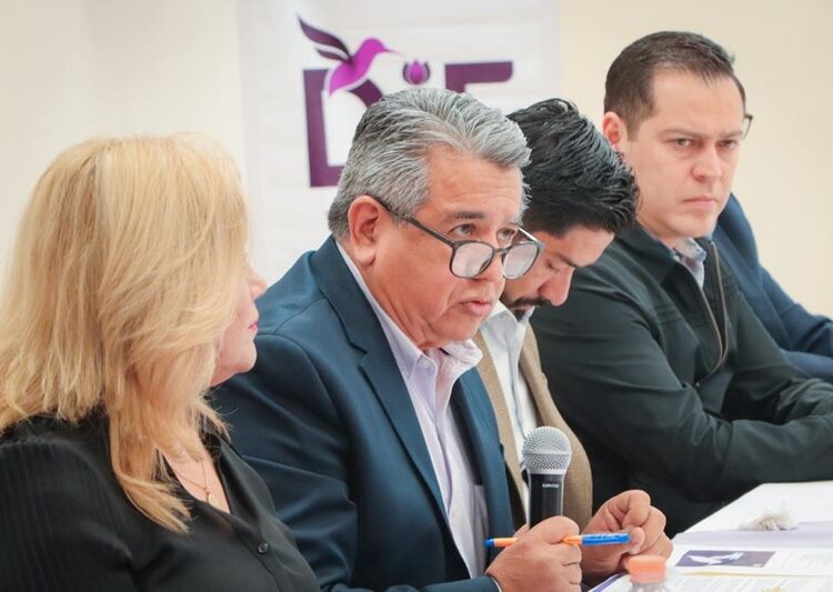 Presenta Lucy de Gattás proyecto Down Victoria