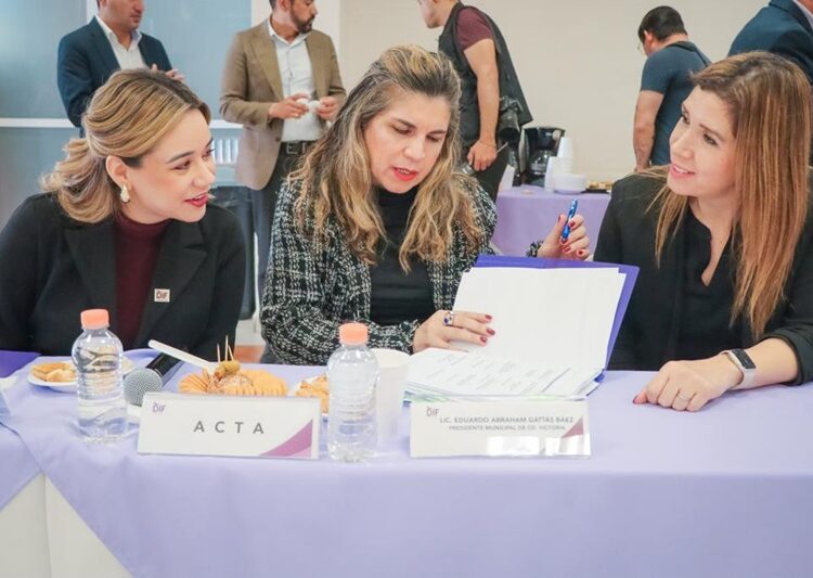 Presenta Lucy de Gattás proyecto Down Victoria