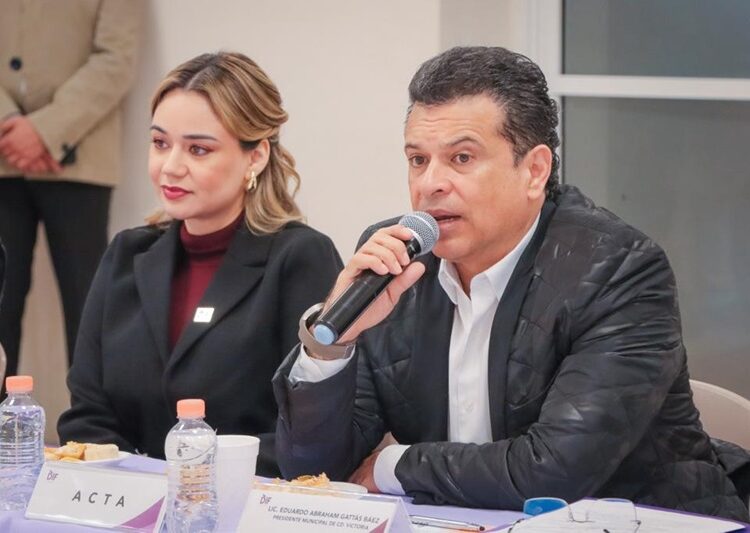 Presenta Lucy de Gattás proyecto Down Victoria