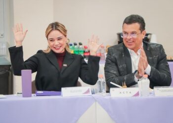 Presenta Lucy de Gattás proyecto Down Victoria