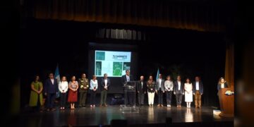 Arévalo de León presentó el primer gobierno paritario de la historia de Guatemala