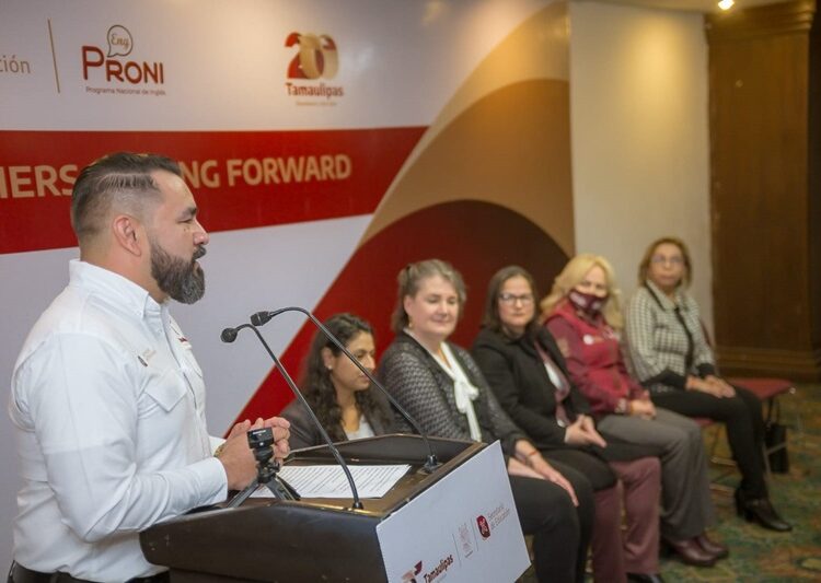 Primer Encuentro Pedagógico: “Teachers Moving Forward”