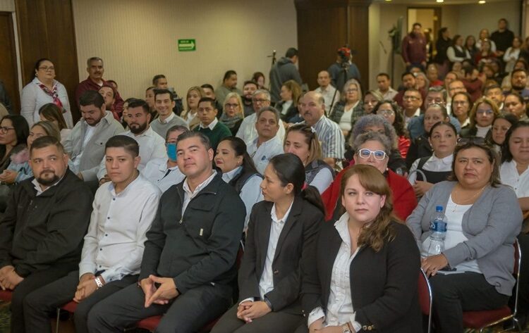 Primer Encuentro Pedagógico: “Teachers Moving Forward”