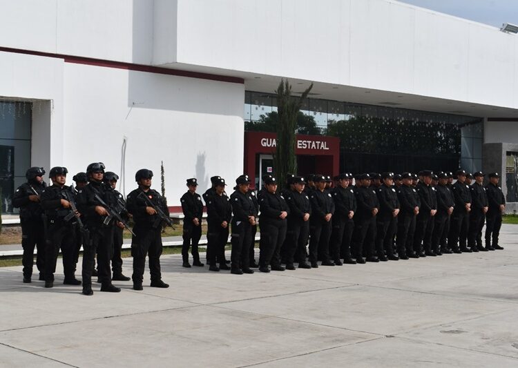 Recibe personal operativo de la SSPT primera asignación de aumento salarial