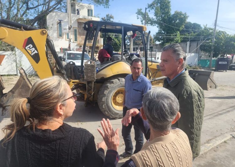 Supervisa Chucho Nader Labores de Limpieza por Afectaciones del Frente Frío