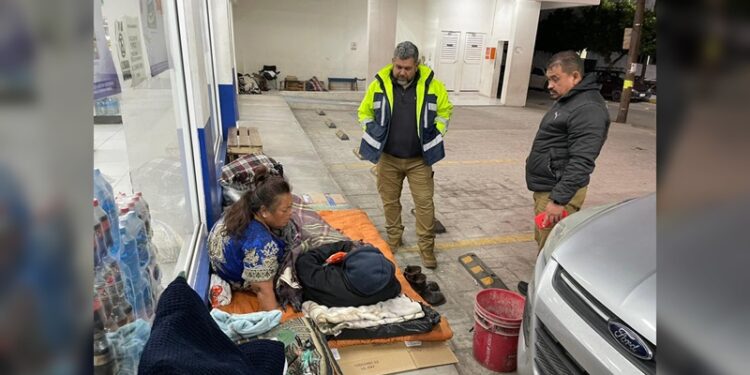 Suspensión de clases y una  víctima mortal deja el frío en Tamaulipas