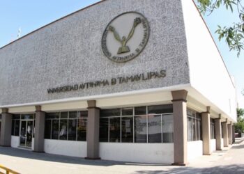 Evalúan propuestas de aspirantes a candidatos a la rectoría de la UAT