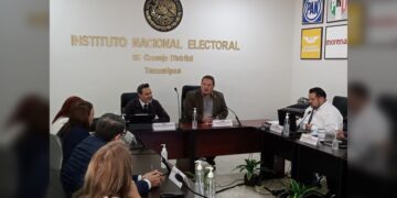 Unos 400 capacitadores electorales renuncian al INE de Tamaulipas