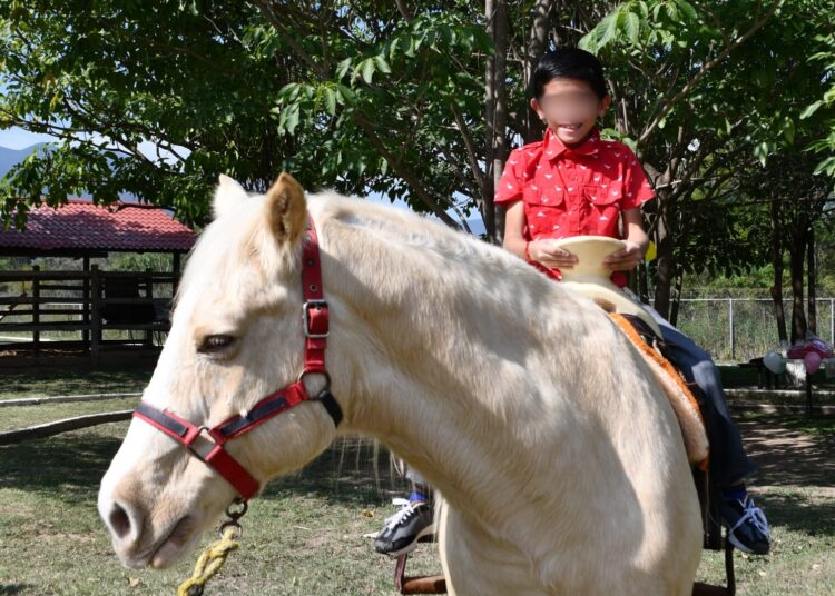 Celebra SSP Reyes a hijos e hijas del personal