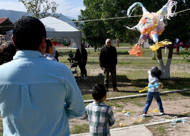 Celebra SSP Reyes a hijos e hijas del personal