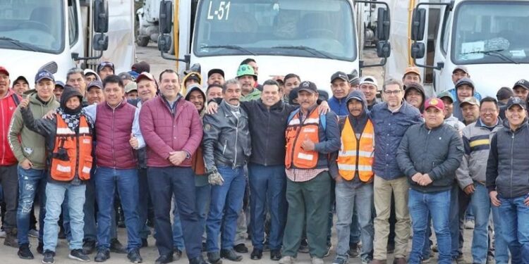 Gattás reconoce a los trabajadores de limpieza