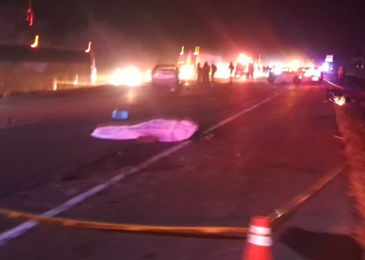 Motociclista muere tras choque frontal contra automóvil en la Victoria Monterrey