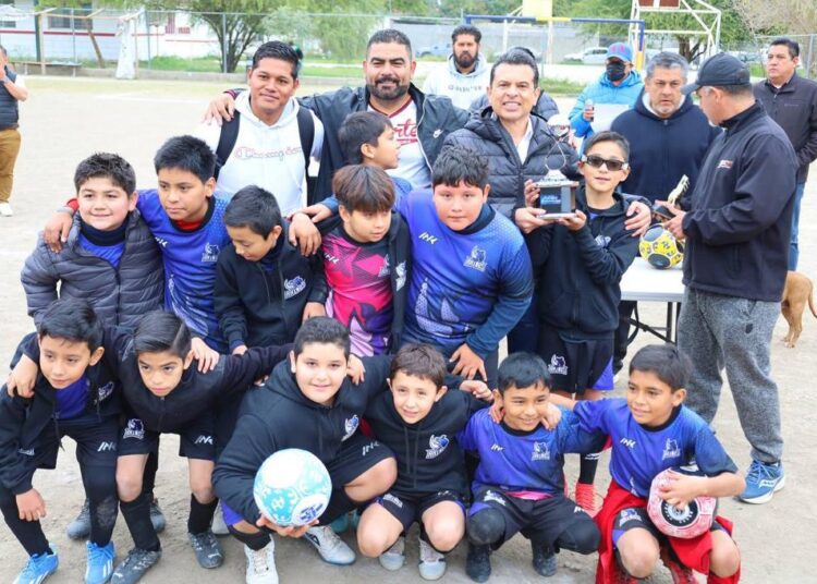 En Victoria se reconstruye el tejido social